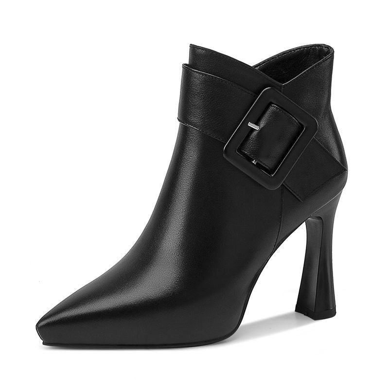 Layrix Sculpt Buckle Pointed Heel Boot