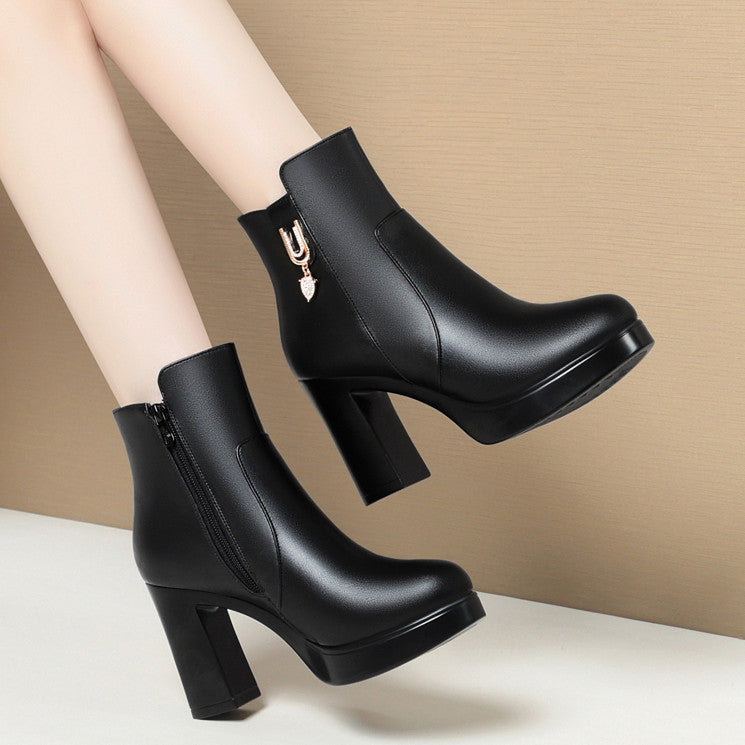 Layrix Noir Platform Winter Heel Boot