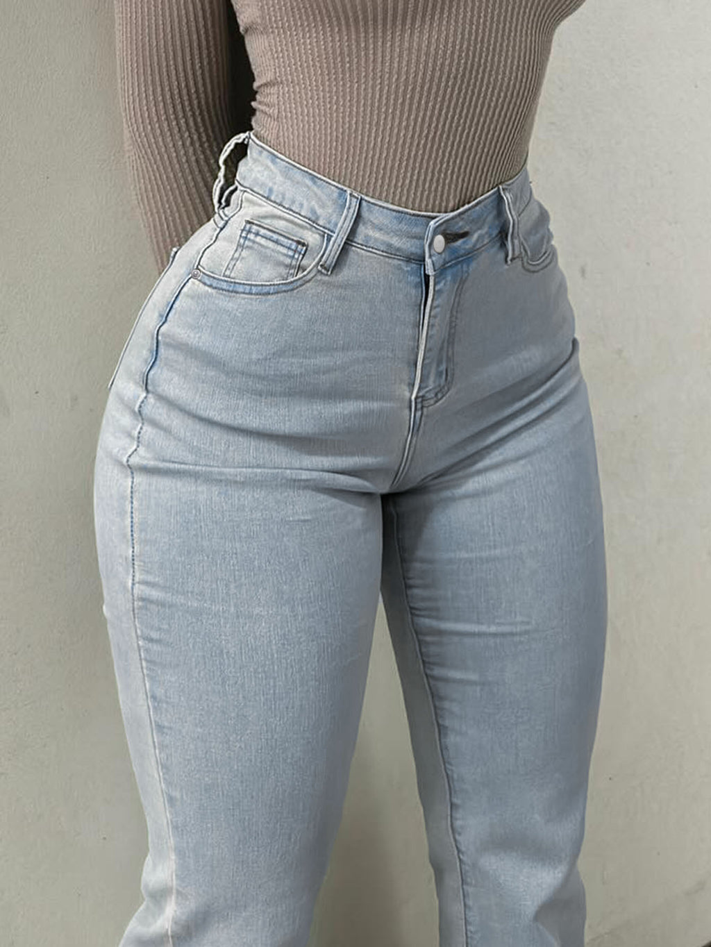 Layrix Sculpt High-Waist Flare Jeans