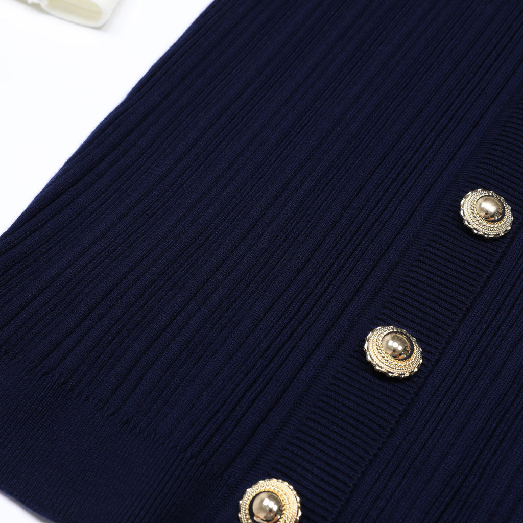 Layrix Regal Buttoned Knit Midi Dress